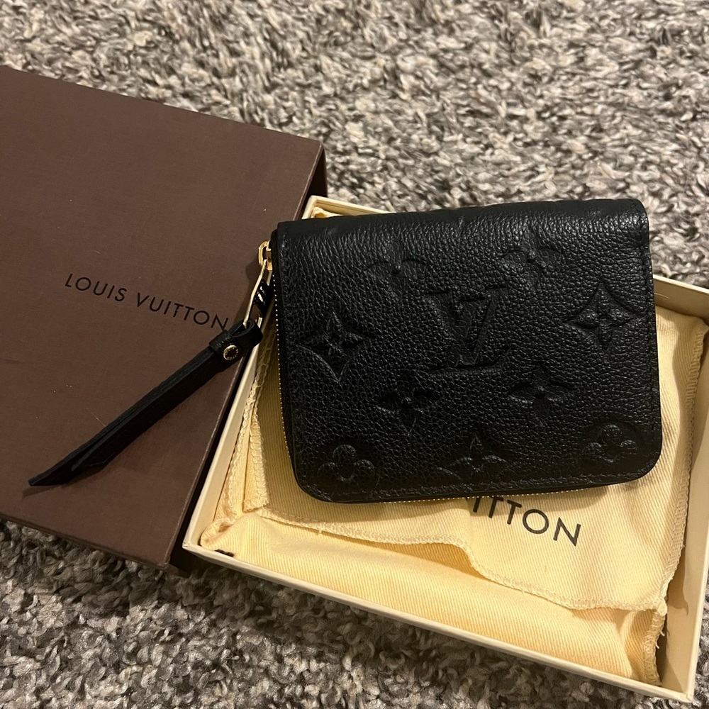 Louis Vuitton black wallet